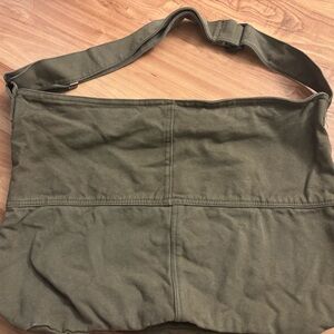 Canvas hobo style Bag - Olive Green